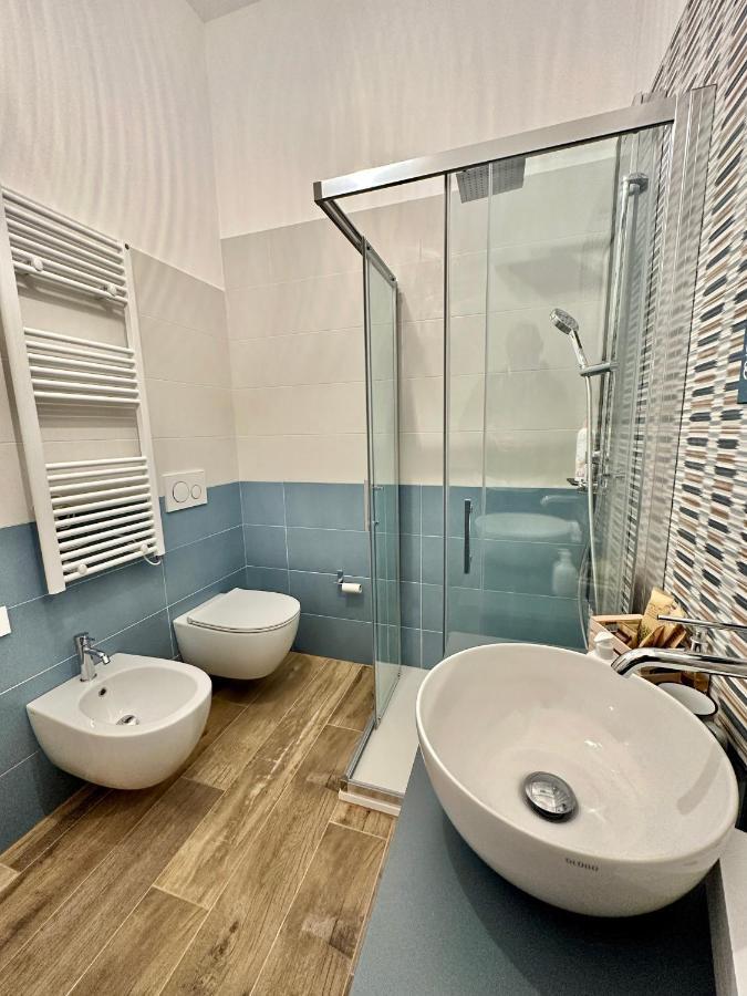 Bed Art Relaxing Suite - Appartamento Con Sauna Happiness Suite Gallery San Benedetto del Tronto Luaran gambar